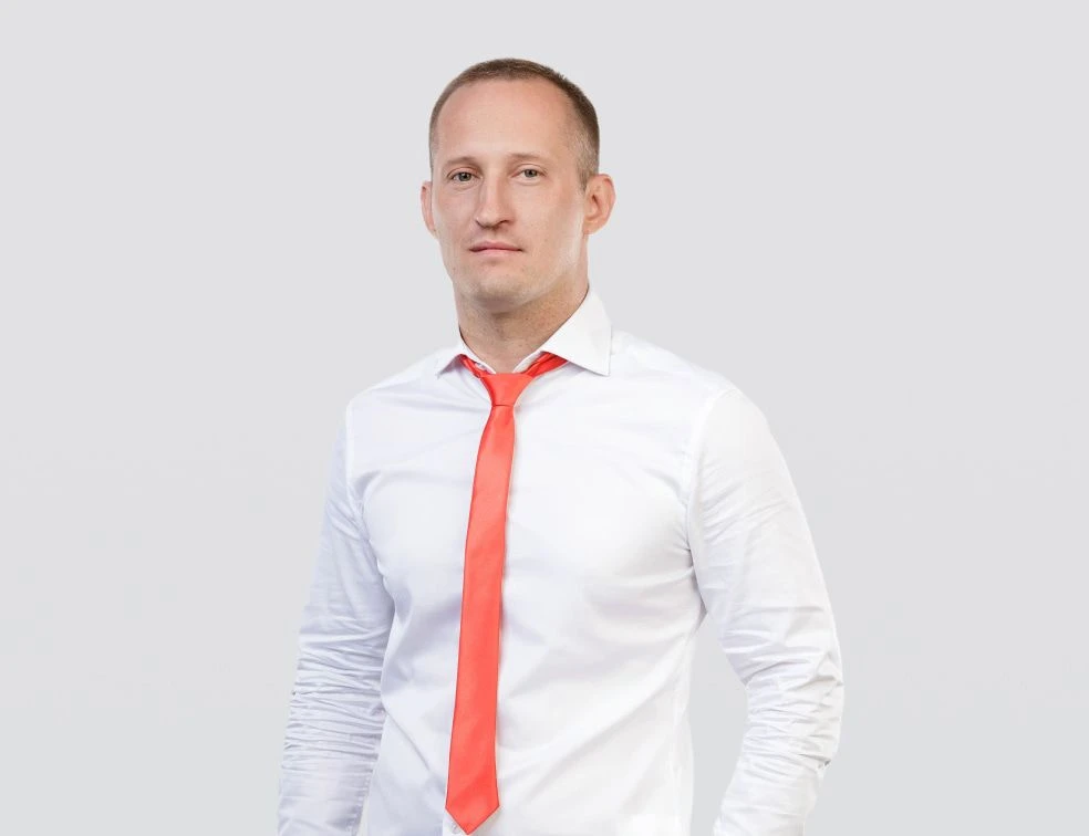 Заместитель руководителя Перепелица Максим